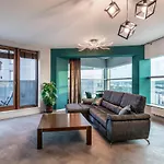 Sea Towers Panoramic Penthouse *