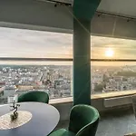 Sea Towers Panoramic Penthouse