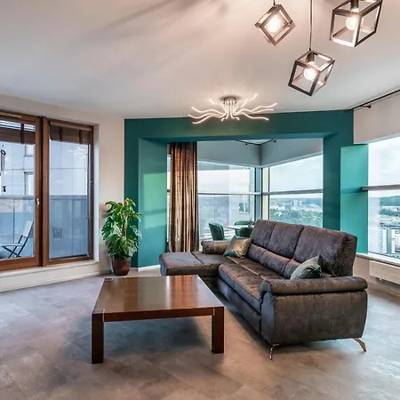 Sea Towers Panoramic Penthouse *