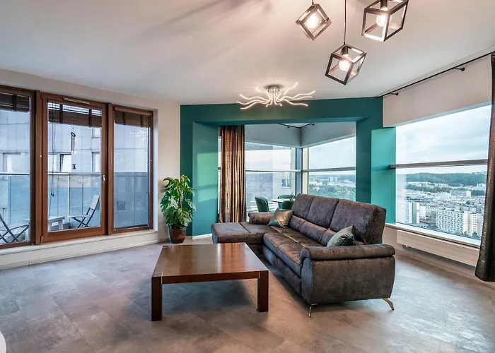 Sea Towers Panoramic Penthouse *