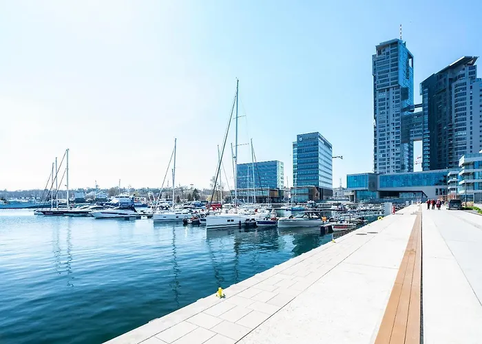 Sea Towers Panoramic Penthouse Apartament